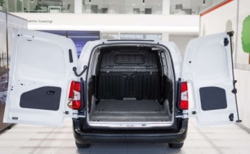 Toyota 2024 Toyota Proace City City 1.5 D-4D Long 2,3t Active 1.5 Diesel 102KM, zdjęcie 16