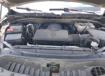 Chevrolet Suburban GMT900 2022 Chevrolet Suburban 2022, 5.3L, 4x4, Z71, od ubezpieczalni 5.3 Benzyna 355KM, zdjęcie 13