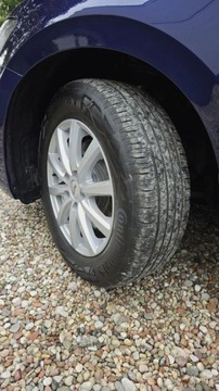 Volkswagen Touran III 1.6 TDI 110KM 2016 Volkswagen Touran 1,6 TDI 110 KM NAVI klimatronic OPLACONY 1.6 Diesel, zdjęcie 13