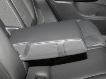 Mercedes GLC C254/X254 Coupe 2.0 220d 197KM 2025 MERCEDES-BENZ GLC 220 d 4-Matic AMG Line 2.0 (197KM) 2025, zdjęcie 12