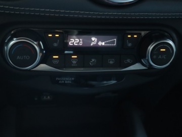 Nissan Juke II Crossover 1.0 DIG-T 117KM 2020 Nissan Juke 1.0 DIG-T, Salon Polska, zdjęcie 15