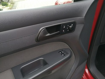 Volkswagen Caddy III Kombi Facelifting 2.0 EcoFuel 109KM 2012 Volkswagen Caddy 2,0 B 109 KM # Klima # Elektryka, zdjęcie 9