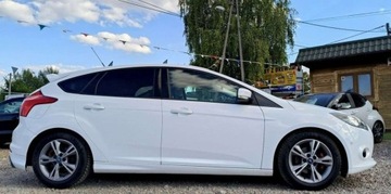 Ford Focus III Kombi 1.0 EcoBoost 100KM 2013 Ford Focus Ford Focus Turnier 1.0 EcoBoost Start-Stopp-System Ambiente, zdjęcie 1
