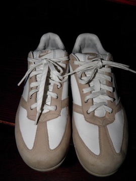 ЖЕНСКИЕ КРОССОВКИ ДЛЯ ГОЛЬФА NIKE S 38,5