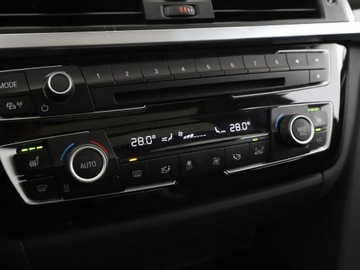 BMW Seria 3 F30-F31-F34 Touring Facelifting 2.0 318d 150KM 2017 BMW 318 2.0d Automat Sport Line Panorama Tempomat, zdjęcie 25