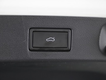 Volkswagen Arteon Fastback Facelifting 2.0 TSI 190KM 2021 Volkswagen Arteon Shooting Brake 2.0 TSI 190km R-L, zdjęcie 16