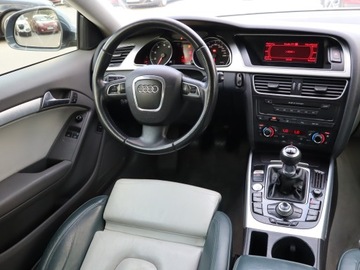 Audi A5 8T Coupe 1.8 TFSI 170KM 2008 Audi A5 1.8 TFSI, Skóra, Navi, Xenon, Bi-Xenon, zdjęcie 6