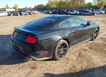 Ford Mustang VI 2018 Ford Mustang 2018, 2.3L, ECOBOOST, po gradobiciu, zdjęcie 7