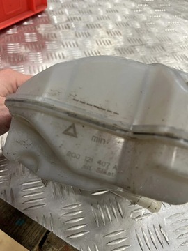 NÁDOBKA VYROVNÁVACÍ SEAT ARONA 17- 2Q0121407A