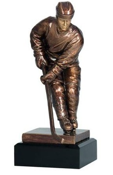 STATUETKA FIGURKA HOKEJ GRAWER GRATIS - 21,5 CM