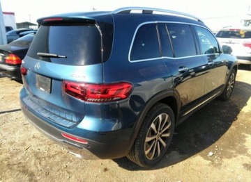Mercedes GLB 2021 Mercedes-Benz GLB 2021, 2.0L, 4x4, porysowany lakier 2.0 Benzyna 221KM, zdjęcie 3