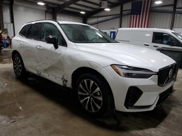 Volvo XC60 II 2024 Volvo XC 60 Core 2024 2.0L 2.0 Benzyna 247KM, zdjęcie 4