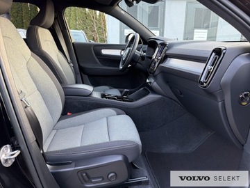 Volvo XC40 Crossover Facelifting 2.0 B3 163KM 2022 Volvo XC 40 XC40 B3 Plus Bright aut, Harman Kardon, zdjęcie 11
