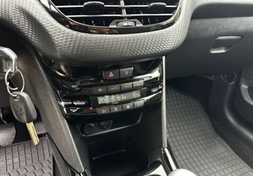 Peugeot 2008 I SUV 1.6 BlueHDi 120KM 2015 Peugeot 2008 1,6 HDI 120 KM GWARANCJA Zamiana Zarejestrowany 1.6 Diesel, zdjęcie 13