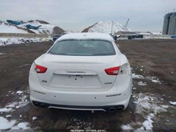 Maserati Ghibli III 2019 Maserati Ghibli 2019 MASERATI GHIBLI S Q4 GRANLUSSO 3.0 Benzyna 424KM, zdjęcie 4