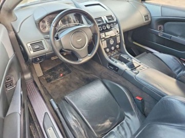 Aston Martin DB9 Coupe 5.9 i V12 48V 450KM 2005 Aston Martin DB9 5.9 V12 5.9 Benzyna 450KM, zdjęcie 7