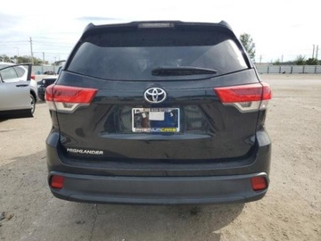 Toyota Highlander II 2019 Toyota Highlander Toyota Highlander LE, od ubezpieczalni 2.7 Benzyna 185KM, zdjęcie 4