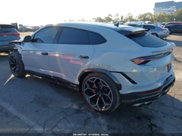 Lamborghini Urus 2023 Lamborghini Urus Performante 2023 4.0 Benzyna 657KM, zdjęcie 3