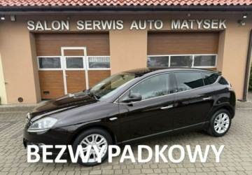 Lancia Delta III Hatchback 1.4 Turbo-Jet 120KM 2012