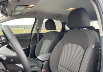 Kia Ceed III Hatchback Facelifting  1.5 T-GDI 140KM 2024 Kia Ceed Kia Ceed 1.5 T-GDI M 1.5 Benzyna 140KM, zdjęcie 10