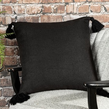 Кремовая наволочка 45Х45 БОХО со структурированным узором