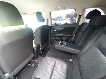 Mitsubishi Outlander III SUV Facelifting 2015 2.0 MIVEC 150KM 2015 Mitsubishi Outlander serwis ASO do końca, 2x, zdjęcie 7