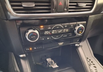 Mazda 6 III Kombi Facelifting 2.2 SKYACTIV-D I-ELOOP 150KM 2016 Mazda 6 Bezwypadekserwis1wlasciciel 2.2 Diesel 150KM, zdjęcie 25