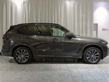 BMW X5 G05 SUV Facelifting 3.0 30d 298KM 2026 xDrive30d M Sport 3.0 (298 KM)| Hak holowniczy, elektryczny, zdjęcie 1