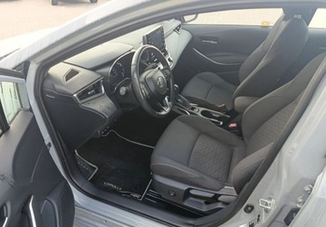 Toyota Corolla XII Hatchback 1.8 Hybrid 122KM 2022 Toyota Corolla 1,8 122KM Salon Polska 1.8 Hybryda 122KM, zdjęcie 8