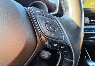 Toyota C-HR I Crossover 1.8 Hybrid 122KM 2019 Toyota C-HR Toyota C-HR 1.8 Hybryda 122KM, zdjęcie 22