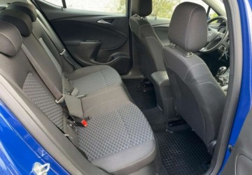 Opel Astra K Hatchback 5d 1.4 Turbo CNG 110KM 2018 Opel Astra 1.4T z 110KM tylko 35 tys przebiegu Nowy Gaz 1.4 BenzynaLPG, zdjęcie 9