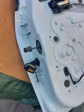 ДВЕРЬ ЗАДНЯЯ ПРАВАЯ PEUGEOT 208 I LIFT 19r EWP