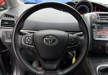 Toyota Verso Minivan Facelifting 1.8 Valvematic 147KM 2016 Toyota Verso 1.6 147KM 7 OSOBOWY Gwarancja ZAREJESTROWANA Kamera navi, zdjęcie 21