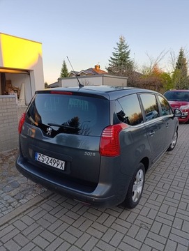 Peugeot 5008 I 2012 PEUGEOT 5008 I 1.6 HDi 112 KM, 2012 rok, 7 miejsc, pierwszy właściciel, zdjęcie 3