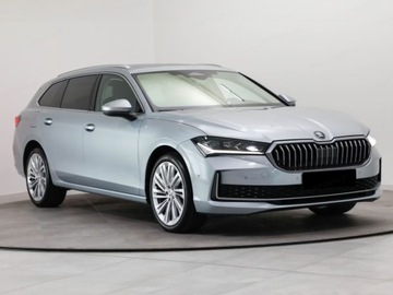Skoda Superb IV Kombi 2.0 TDI 193KM 2025 SKODA Superb L&amp;K 2.0 TDI DSG 4x4 Combi 193KM 2025, zdjęcie 2