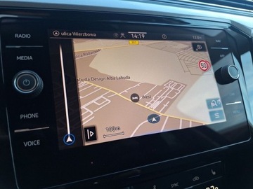 Volkswagen Passat B8 Variant Facelifting 2.0 TDI SCR 150KM 2022 Volkswagen Passat SalonPL serwis ASO 2.0TDI 150KM MatrixLED pakiety AppCon, zdjęcie 26