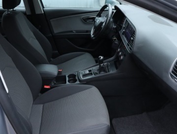 Seat Leon III ST Facelifting 1.2 TSI 110KM 2017 Seat Leon 1.2 TSI, Salon Polska, Serwis ASO, zdjęcie 8