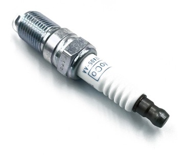 СВЕЧИ ЗАЖИГАНИЯ FORD C-MAX FOCUS II MK2 1.8 2.0