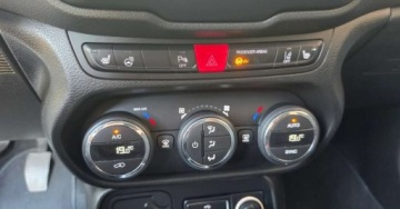 Jeep Renegade SUV 1.4 MultiAir 140KM 2014 Jeep Renegade 1.4T Limited NaviPL Led Xenony Bluetooth 1.4 Benzyna 140KM, zdjęcie 19