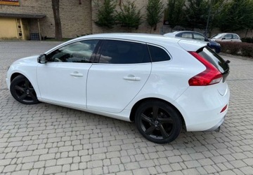Volvo V40 II Cross Country D2 115KM 2013 Volvo V40 Volvo V40 D2 R-Design Summum 1.6 Diesel 115KM, zdjęcie 4