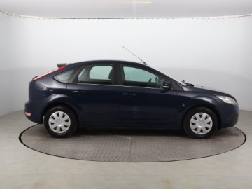 Ford Focus II Hatchback 5d 1.6 Duratorq TDCi 90KM 2008 Ford Focus 1.6 TDCi, HAK, Klima, El. szyby, zdjęcie 5