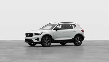 Volvo XC40 2026 VOLVO XC40 B3 PLUS DARK