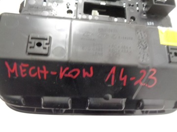 KIA SPORTAGE IV GT LINE OSVĚTLENÍ KABINY LAMPA