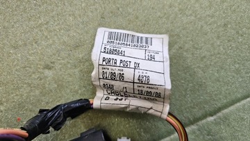 FIAT CROMA II INSTALACE SVAZEK DVEŘE PRAVÝ ZADNÍ 51805841