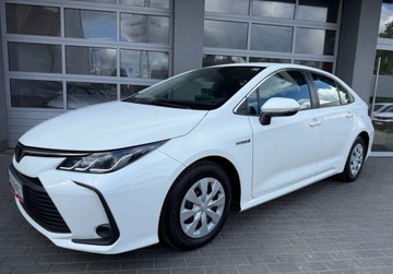 Toyota Corolla XII Sedan 1.8 Hybrid 122KM 2021 Toyota Corolla salon Polska, FV-VAT 23 , 1 rej 2022r 1.8 Hybryda 122KM, zdjęcie 1