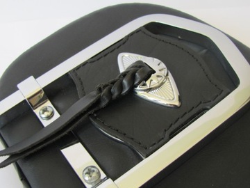 Багажник со спинкой пассажирского сиденья Softail Heritage Harley