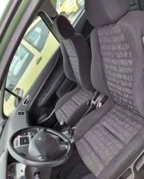 Peugeot 307 I 2003 Peugeot 307 Peugeot 307 hatchback 2003r 1.6 benz oplaty na rok 1.6 Diesel, zdjęcie 4