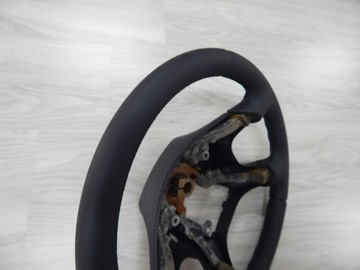 MITSUBISHI PAJERO III - VOLANT NOVÁ KŮŽE LEMOVAT