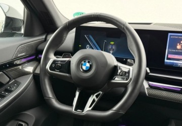 BMW Seria 5 G90-91 2025 BMW Seria 5 I wlasciciel M Sport Hak Gwarancja Bezwypadkowy FVAT23, zdjęcie 16