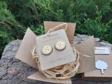 Деревянные запонки с гравировкой